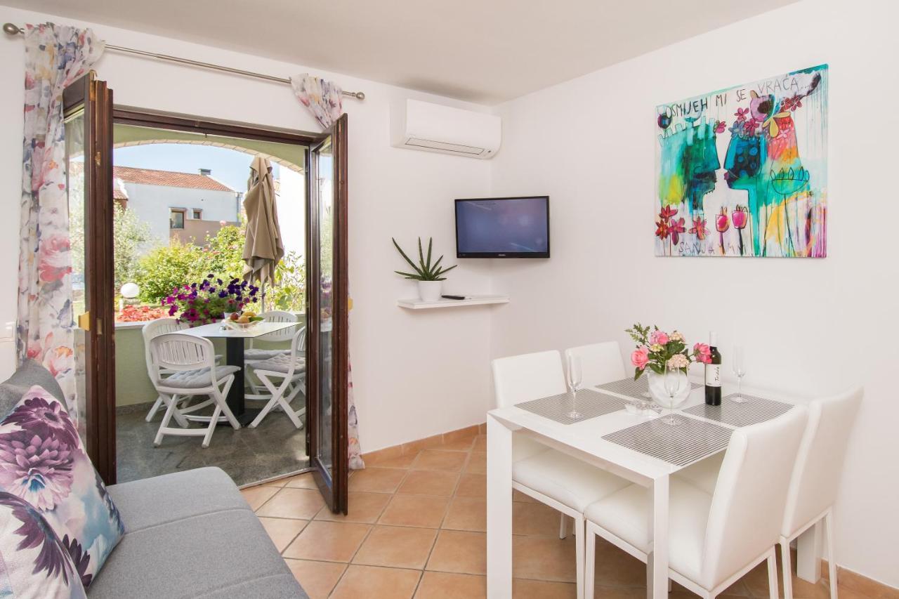 Apartment Motovunska 39 Пореч Екстериор снимка