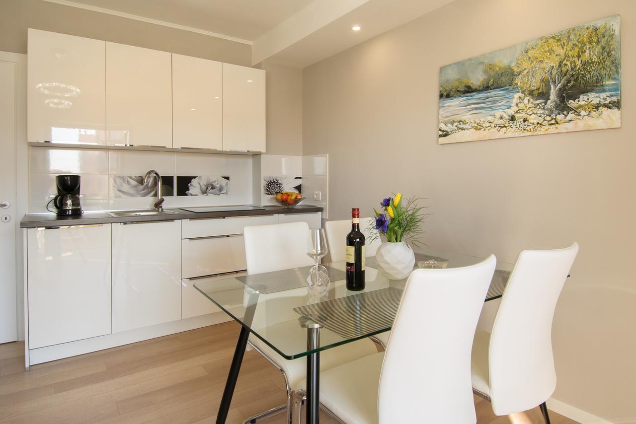 Apartment Motovunska 39 Пореч Екстериор снимка