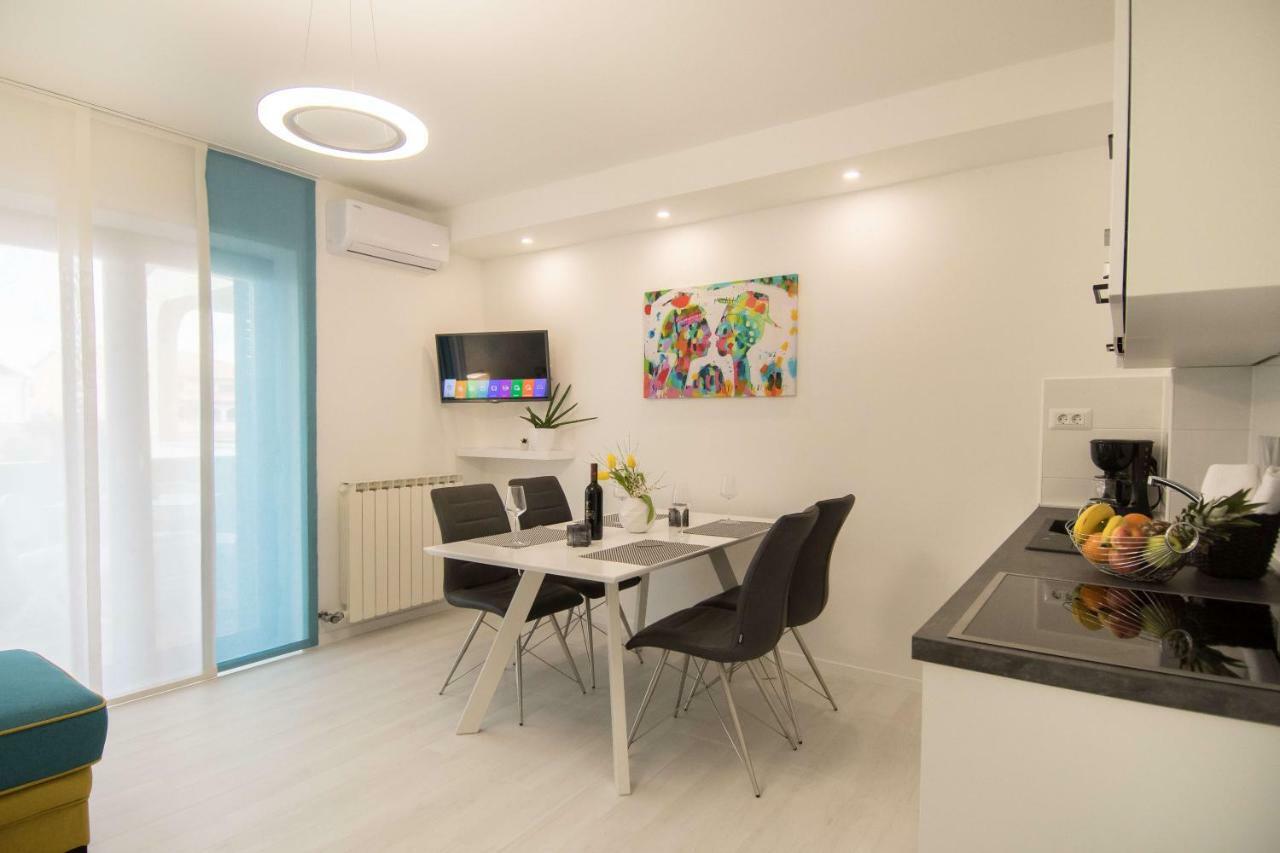 Apartment Motovunska 39 Пореч Екстериор снимка