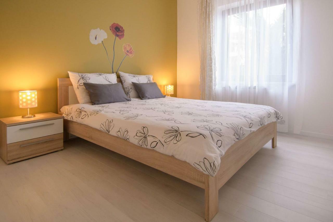 Apartment Motovunska 39 Пореч Екстериор снимка