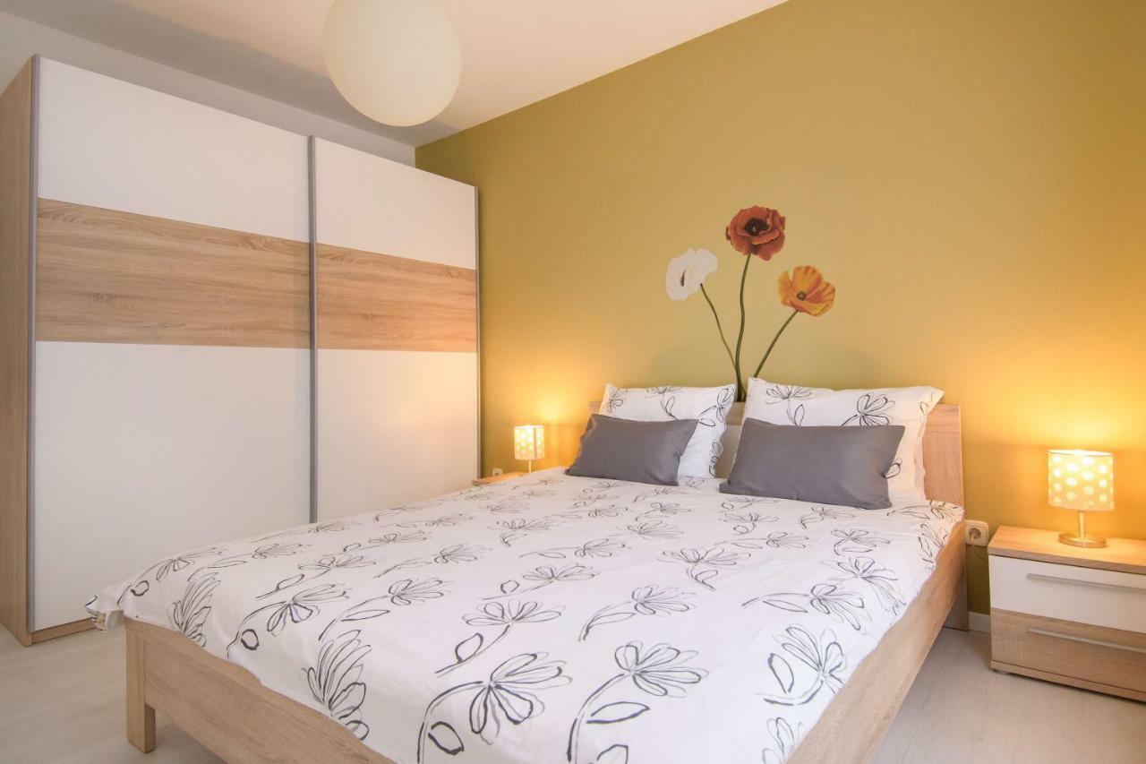 Apartment Motovunska 39 Пореч Екстериор снимка